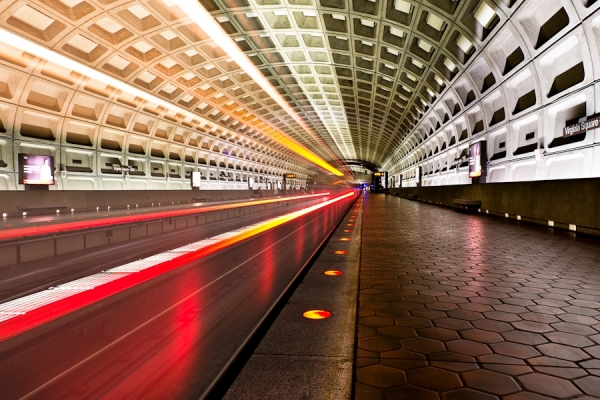 Photograph Michael Woloszynowicz Subway Light on One Eyeland